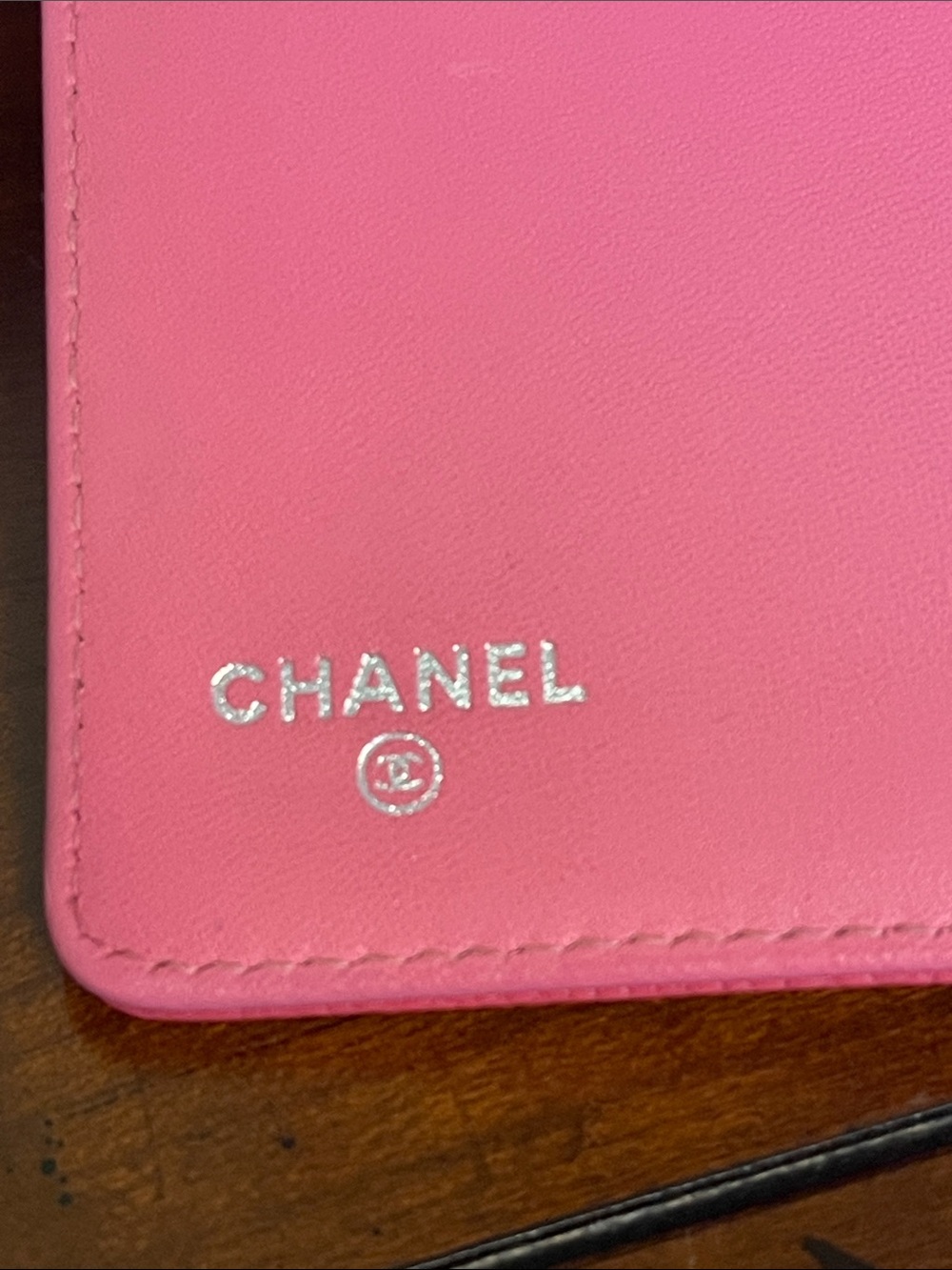 EUC CHANEL COCO BUTTON (CC) LONG BIFOLD WALLET GRAINED CALFSKIN PINK LEATHER - Picture 11 of 17